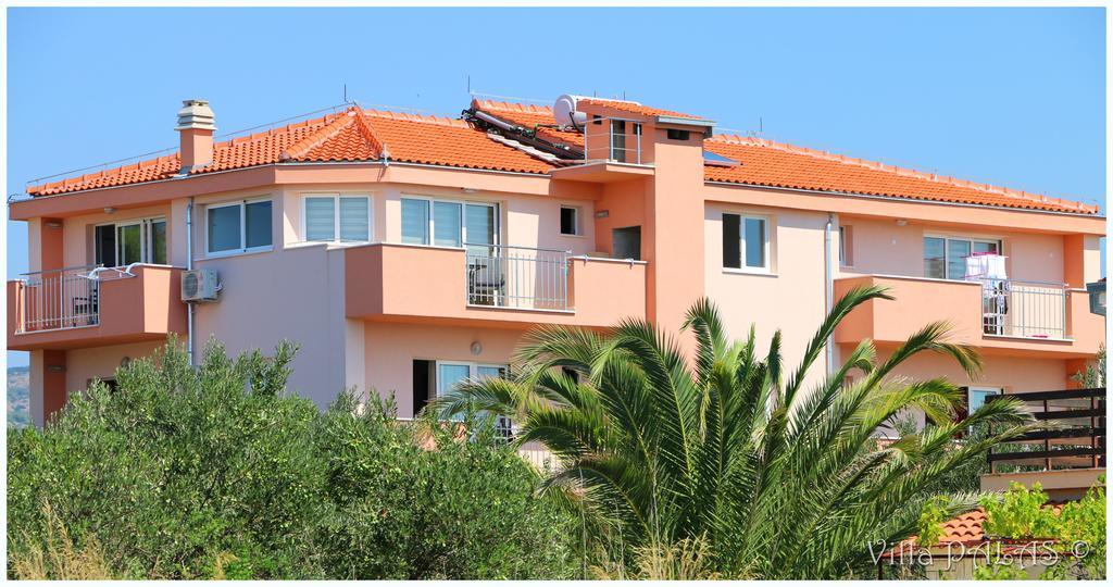 Villa Palas Apartments โรกอซนิซา ภายนอก รูปภาพ