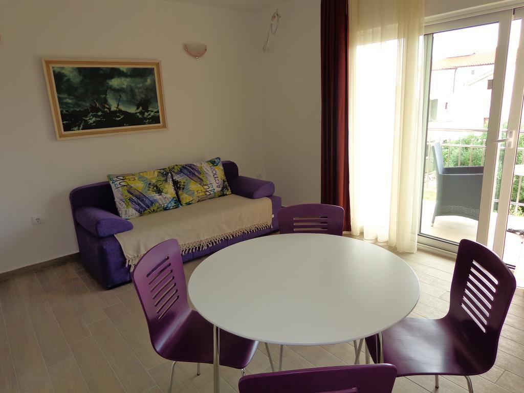 Villa Palas Apartments โรกอซนิซา ห้อง รูปภาพ